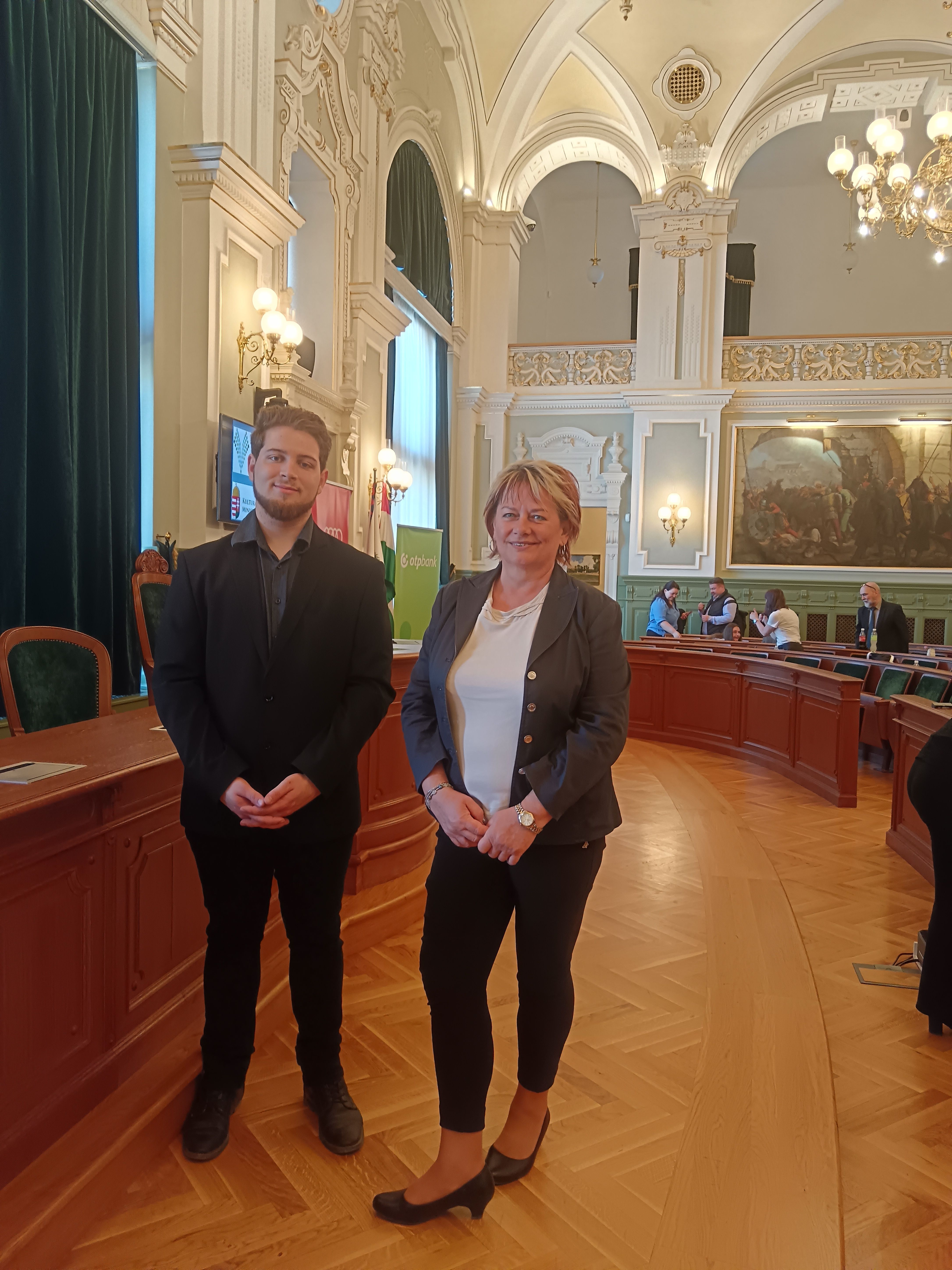 Maksi Dávid Helikon Arany_2.jpeg