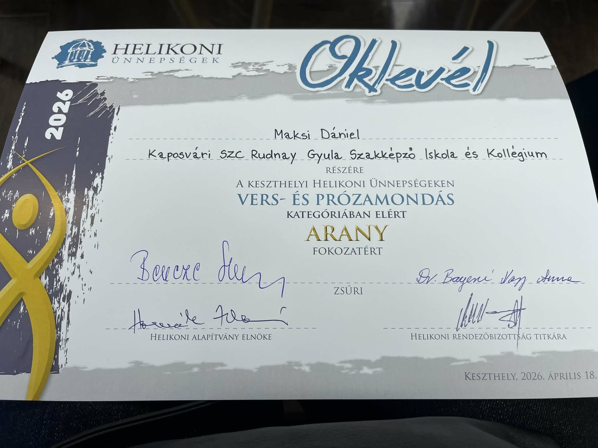 Arany minősítés a Helikonon – országos versenyeken szerepelt a Rudnay iskola tanulója