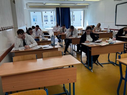 Zajlanak az érettségi vizsgák 